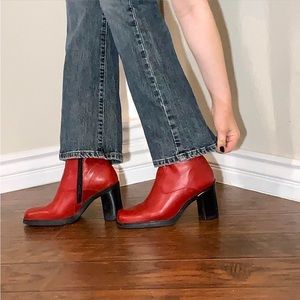 Vintage Tommy Hilfiger Red Mid-Calf Boots❤️